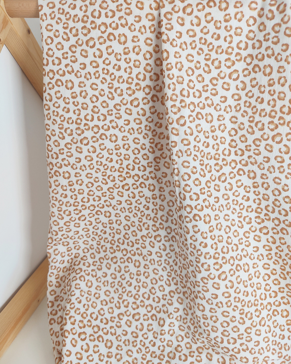 leopard light brown