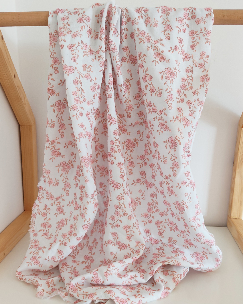 Tiny flowers dusty rose - muslin