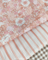 scalloped stripes peachy